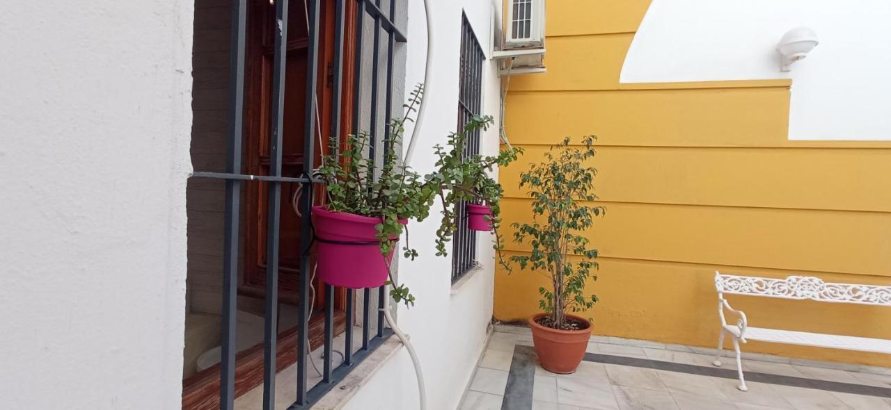 Apartamento Duenas Севилья Экстерьер фото
